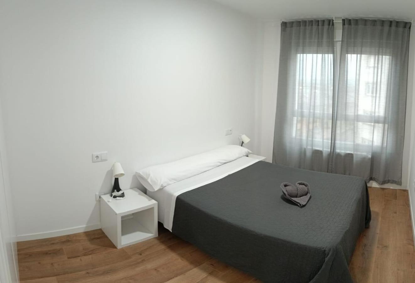 Isla Pancha Vut Apartman Ribadeo Kültér fotó